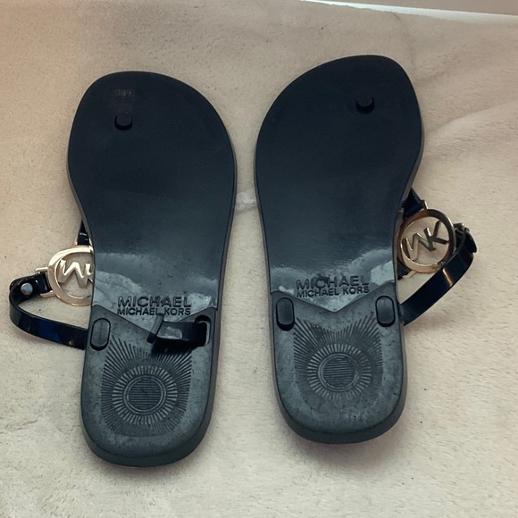 Michael Kors Black Sandals with Gold Logo - Picture 7 of 7